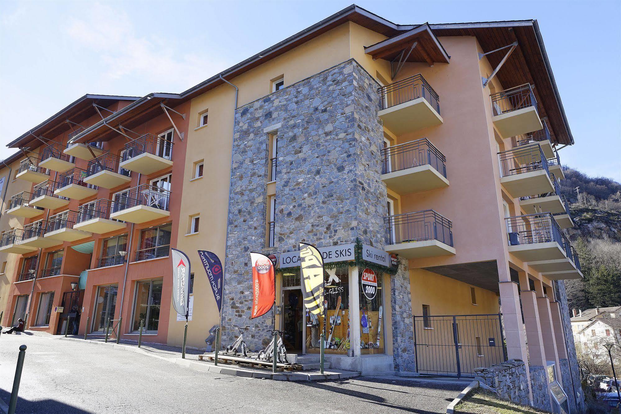 Residence Nemea Les Grands Ax Акс-ле-Терм Екстериор снимка