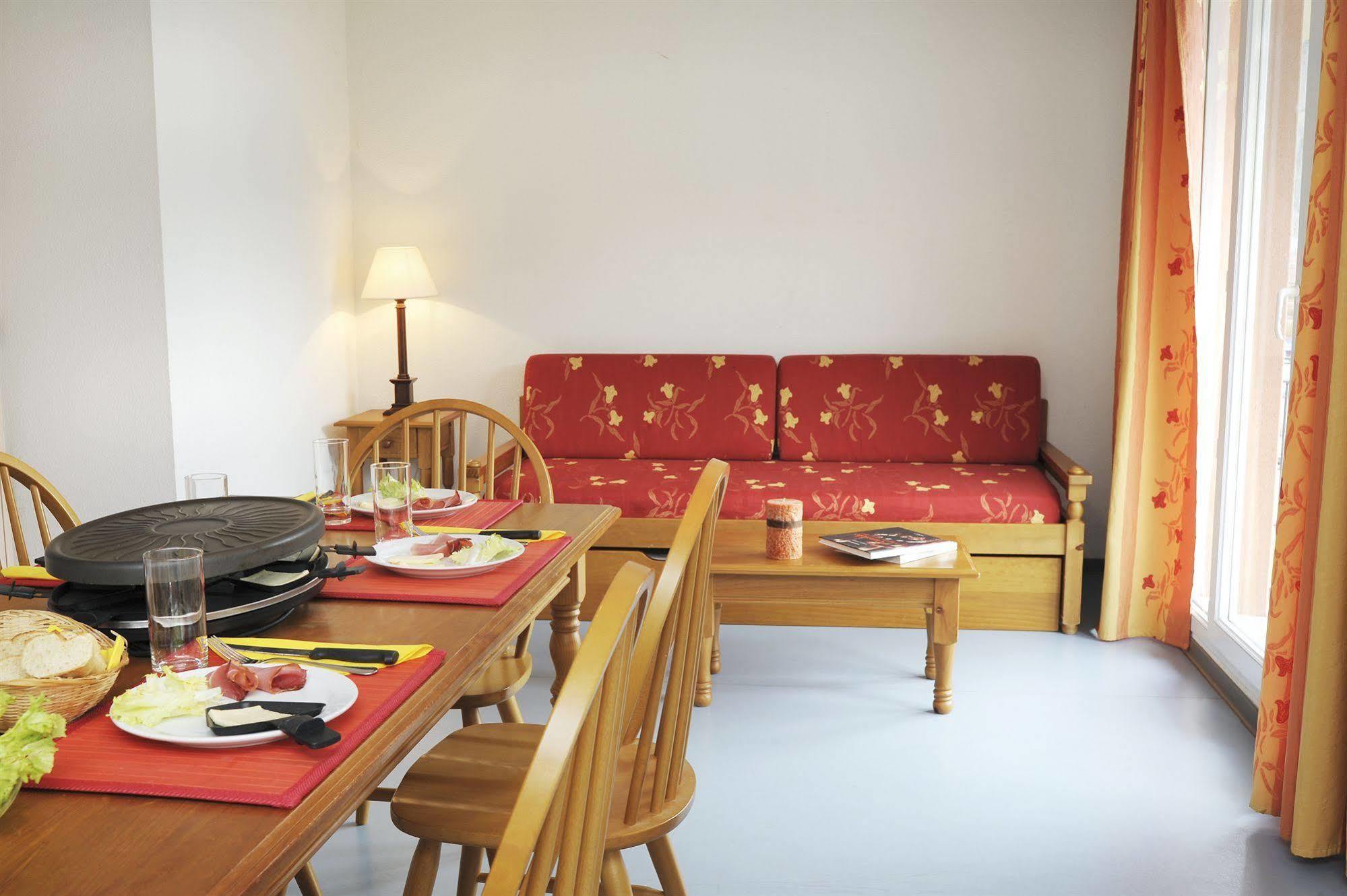 Residence Nemea Les Grands Ax Акс-ле-Терм Екстериор снимка
