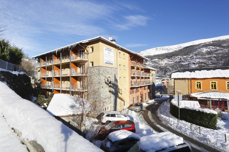 Residence Nemea Les Grands Ax Акс-ле-Терм Екстериор снимка